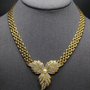 Gold Plated Leaf Rhinestone Necklace 1980s Vintage Chain Jewelry